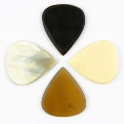 SACHET 4 MEDIATORS TIMBER TONES JAZZ