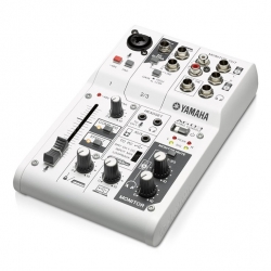 YAMAHA AG03 3 VOIES USB 2E/2S