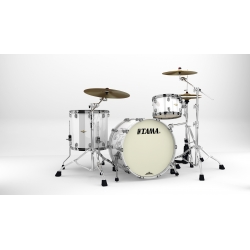 TAMA Starclassic Maple 3-piece shell pack with 22" bass drum, Black Nickel Shell Hardware PIANO WHITE