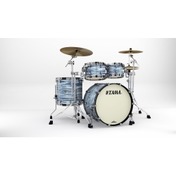 TAMA Starclassic Maple 4-piece shell pack with 22" bass drum, Black Nickel Shell Hardware BLUE & WHITE OYSTER